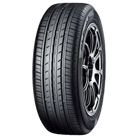 195/65 R15 91H Yokohama Bluearth-Es Es32